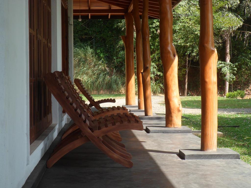 Blue Lake Ridge Maha Oya Exterior foto